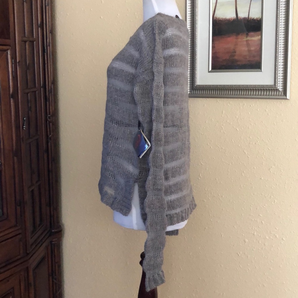 Yoki Sweaters Collection - Picture 2 of 8